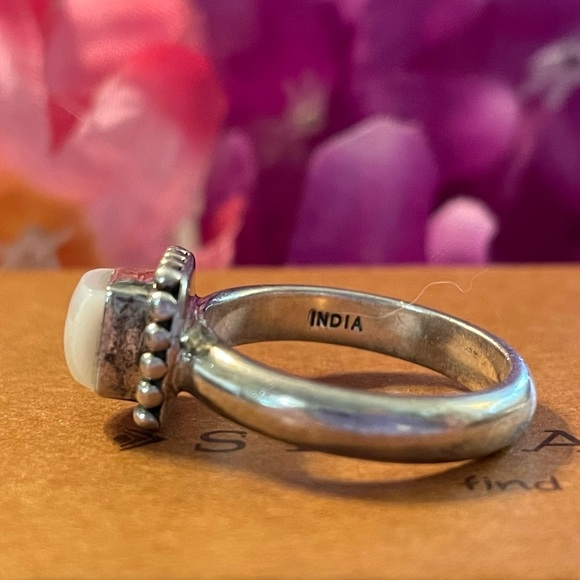 Silpada Mother of Pearl button framed Sterling Silver Ring R1617 - Picture 14 of 15